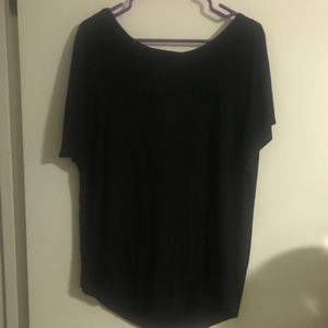 Umgee L black short sleeve t shirt